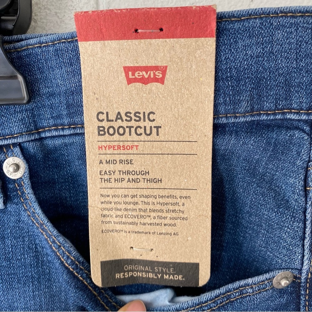 Levi's Women's Classic Bootcut Jeans Blue Stretch Size 24W Cotton Blend New - Picture 4 of 15